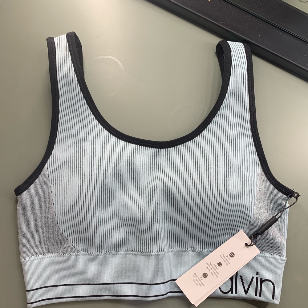Calvin Klein M Sports-bra NWT